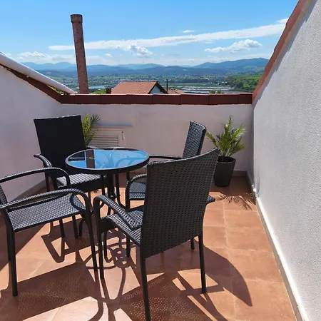 Familiar La Casa De Violeta Ii